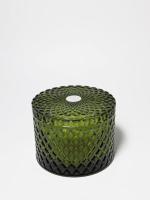 Blue Eucalyptus & Fir 9.5 oz scented candle