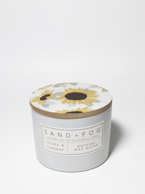 Lychee & Currant 12 oz scented candle