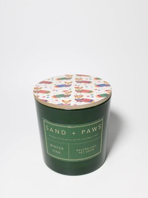Sand + Paws Winter Pine 21 oz scented candle