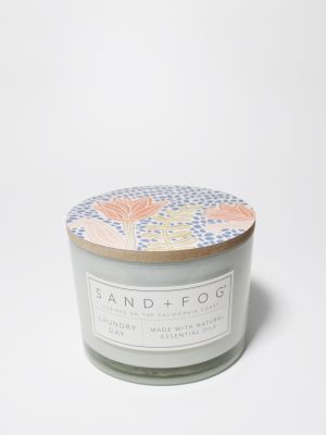 Laundry Day 12 oz scented candle